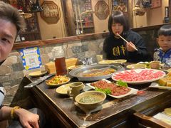 -唇辣号重庆老火锅(燕郊鑫乐汇店)