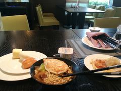 -曲江惠宾苑宾馆(大雁塔大唐不夜城店)