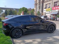 -TESLA 特斯拉(上海太古汇体验店)