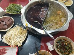 -储奇门鳝鱼火锅(总店)