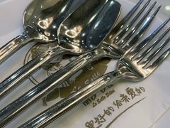 -丽莎沙拉轻食餐厅(国贸店)