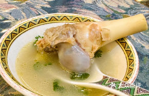 Pot Lamb Shank Soup