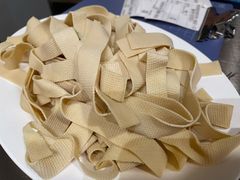 -胡须佬鸡煲四季火锅店(石厦西村直营店)