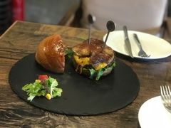 -HIGH FIVE哈福手工汉堡(桂林路店)