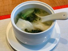 荠菜馄饨-鲤院·新中式美学·庭院餐厅(夫子庙店)