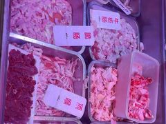 -周良天山牛杂城(天山路总店)