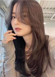 -IU潮牌·SALON