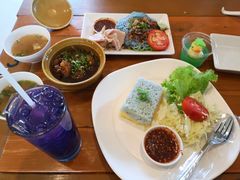 -蝶豆花蓝面条