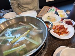 整鸡火锅-新村一只鸡(新村本店)