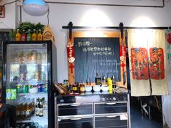 -猫爷的腔调·黔小馆(交大医学住宅区店)
