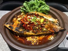 -鸣记脆皮烤鱼·海鲜烤鱼(马栏店)