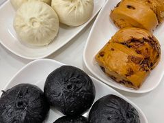 -李与白包子铺(桐梓林店)