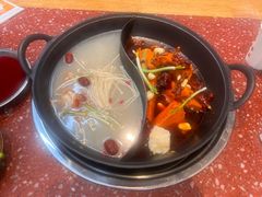 -赵美丽·重庆社区火锅·直营店(火车东站·中豪国际店)