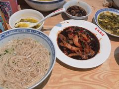 -鲁达面馆本帮风味(共康东路店)