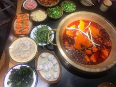 -王婆乔鲜鱼自助火锅(蜀汉路店)