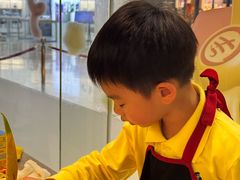 -海底捞火锅(新松江路生日主题店)