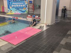 -英派斯健身旗舰店(海信国际中心馆)