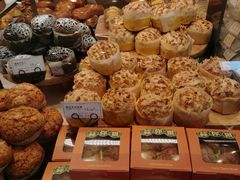 -罗森尼娜(解放西路店)