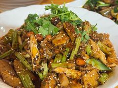 -柏合黄记豆腐皮饭店