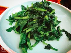 豌豆尖清炒-中8楼风尚云南菜(颐堤港店)