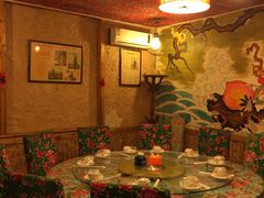 -闯关东东北农家菜(崂山石老人店)