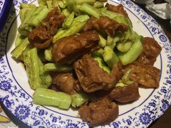 -赵记煎饼卷大葱(泰山大街店)
