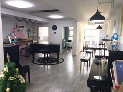 -梅纳·钢琴声乐架子鼓Mena Music(双井店)