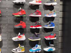 -NIKE武汉品牌体验店