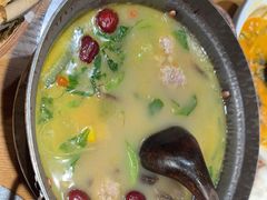 -吃饭皇帝大(长宁龙之梦店)