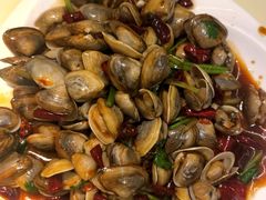 -嗨辣小聚·盘锦河蟹·海鲜烧烤龙虾(盘锦十年好店)