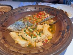 剁椒豆腐花鱼头-阿瓦山寨·湘菜现炒·剁椒鱼头王(咸阳总店)