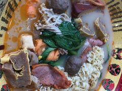 -红丫骨汤麻辣烫(汽车站店)