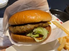 经典肉酱汁汁厚作牛肉汉堡单人餐-肯德基(杭州浦沿店)