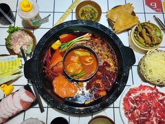 -扎起市井老火锅(乐山总店)