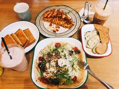 -HELLO 27 意面·沙拉·帕尼尼