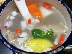 缸缸肉-巴依老爷新疆美食(远洋未来汇购物中心店)