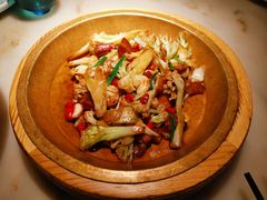 -佬麻雀·新湘菜(珠海金发购物中心店)