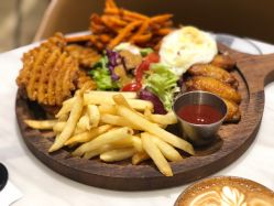 -MINI MARS KIDS CLUB亲子家庭中心(长宁天山店)