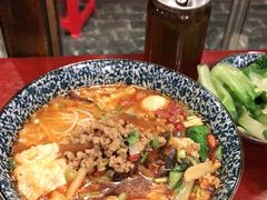 -粉家柳州螺蛳粉(杨宅路店)