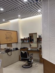 -MARTIN'S BARBER SHOP男士理发馆