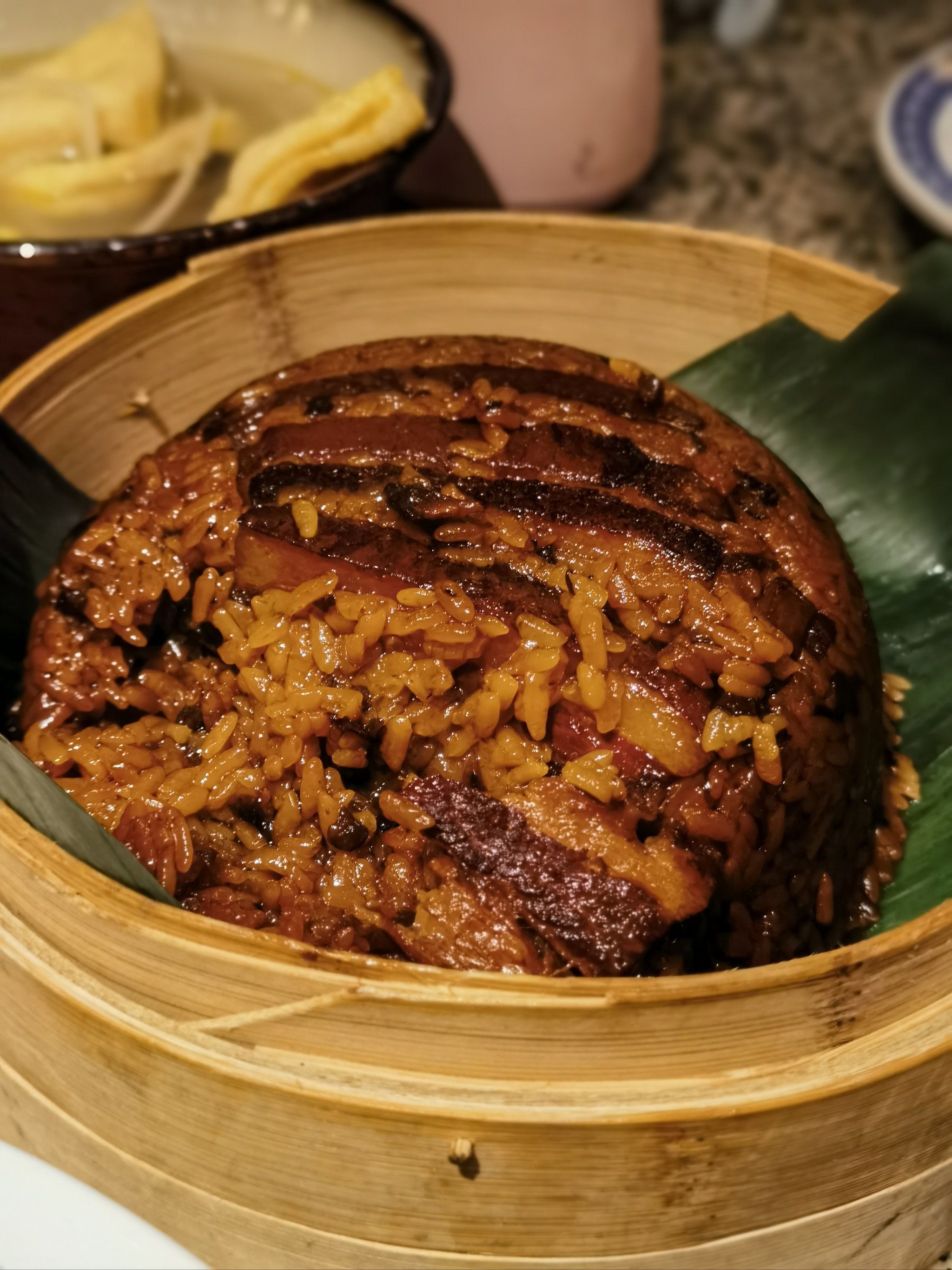 0元玩转这座城南京大牌档真的是很实惠,他们家的糯米扣肉,烤鸭,美龄