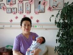 -爱月宝月嫂·育儿嫂(哈尔滨总店)