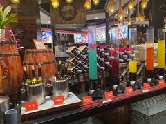 -四海一家自助餐(益田假日广场店)