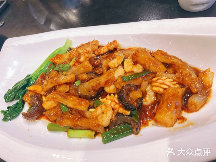 蓝港海鲜厨房(金水路店)海鲜烧蹄筋图片