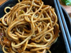 热干面-莲餐厅·湖北菜·藕汤是头牌(愚园路店)