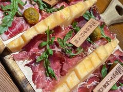 西班牙火腿之王-普朗姆生蚝吧(原建国路店)