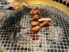 -铭牛烧肉·和牛海鲜自助(高新月牙湖店)