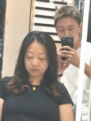 -一東造型烫发染发