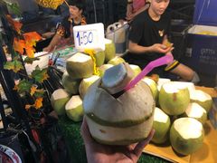 -席娜卡琳火车铁道夜市