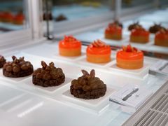 -潮一不贰·法式甜品·生日蛋糕·西式简餐(外滩店)